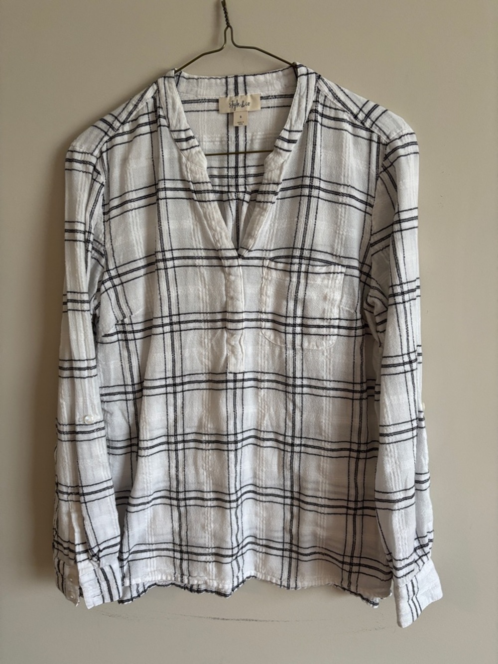 Style & Co. White and Black Plaid Button-Front Top
